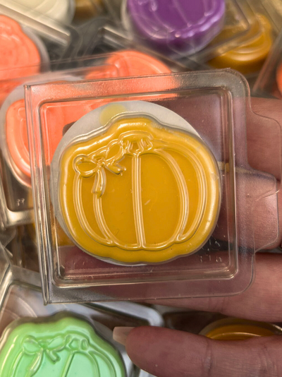 Pumpkin Shaped Clamshell Wax Melt