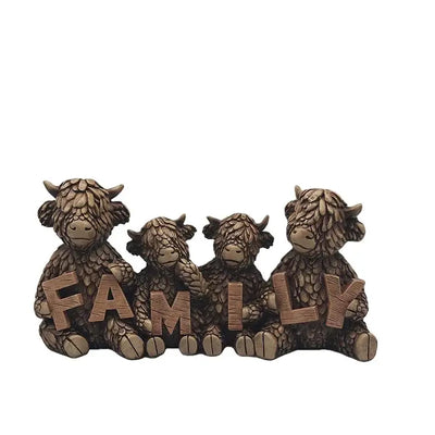 Highland Cow Family Figurine 23cm x 8cm x 12cm