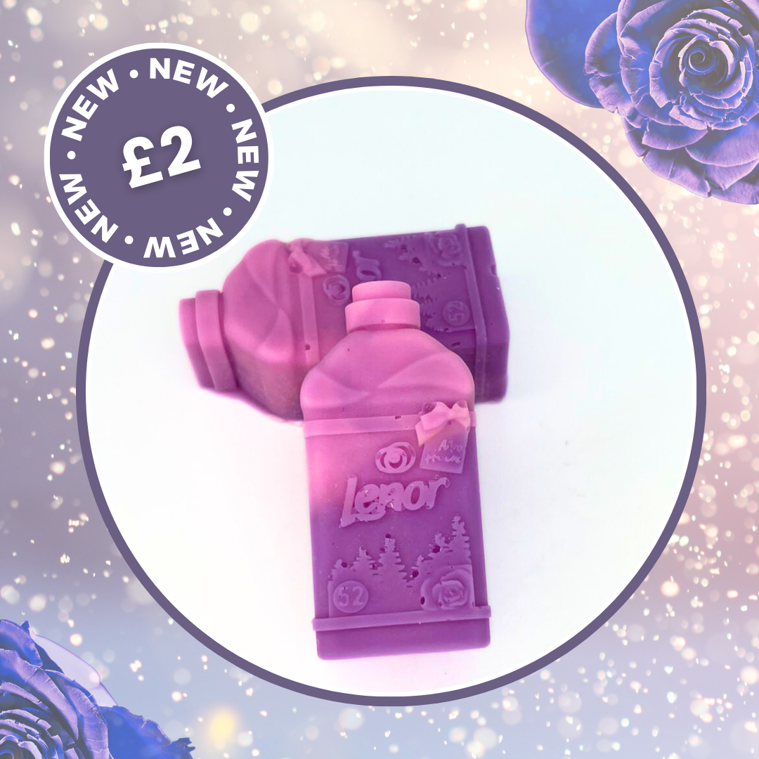 Frosted Rose Wonderland Bottle Shaped Wax Melt