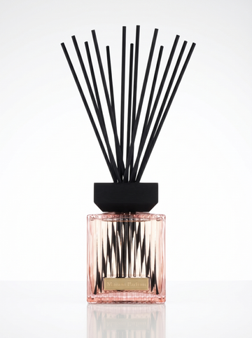 Maison Parfum reed diffuser - pink reeds