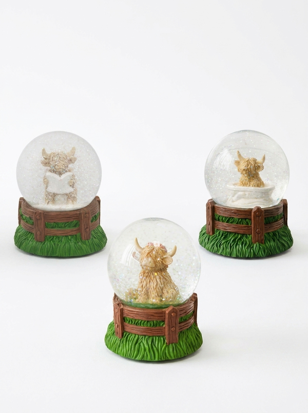 Highland Cow Water Globes