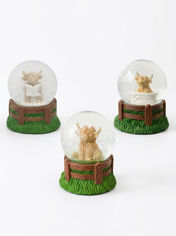 Highland Cow Water Globes
