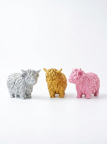 Highland Cow Resin Figurine 9cm x 4.5cm x 12.5cm