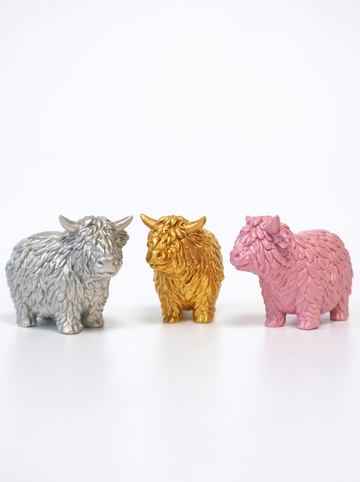 Highland Cow Resin Figurine 9cm x 4.5cm x 12.5cm