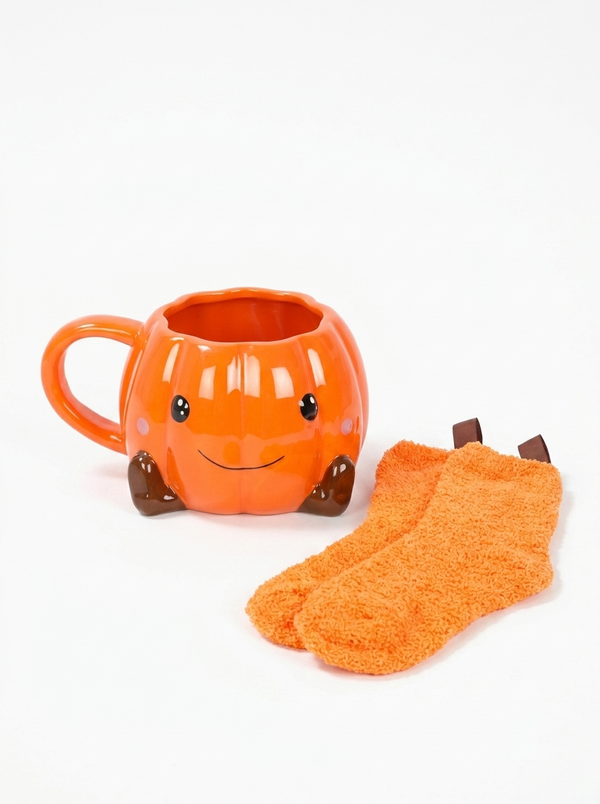 Smile Pumpkin Mug & Socks