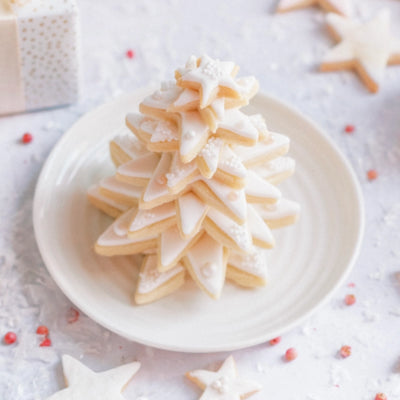 White Cocoa & Christmas Cookies