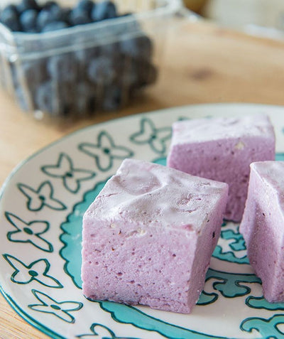 Marshmallow & Blueberry Frosting 50g Snap Bar